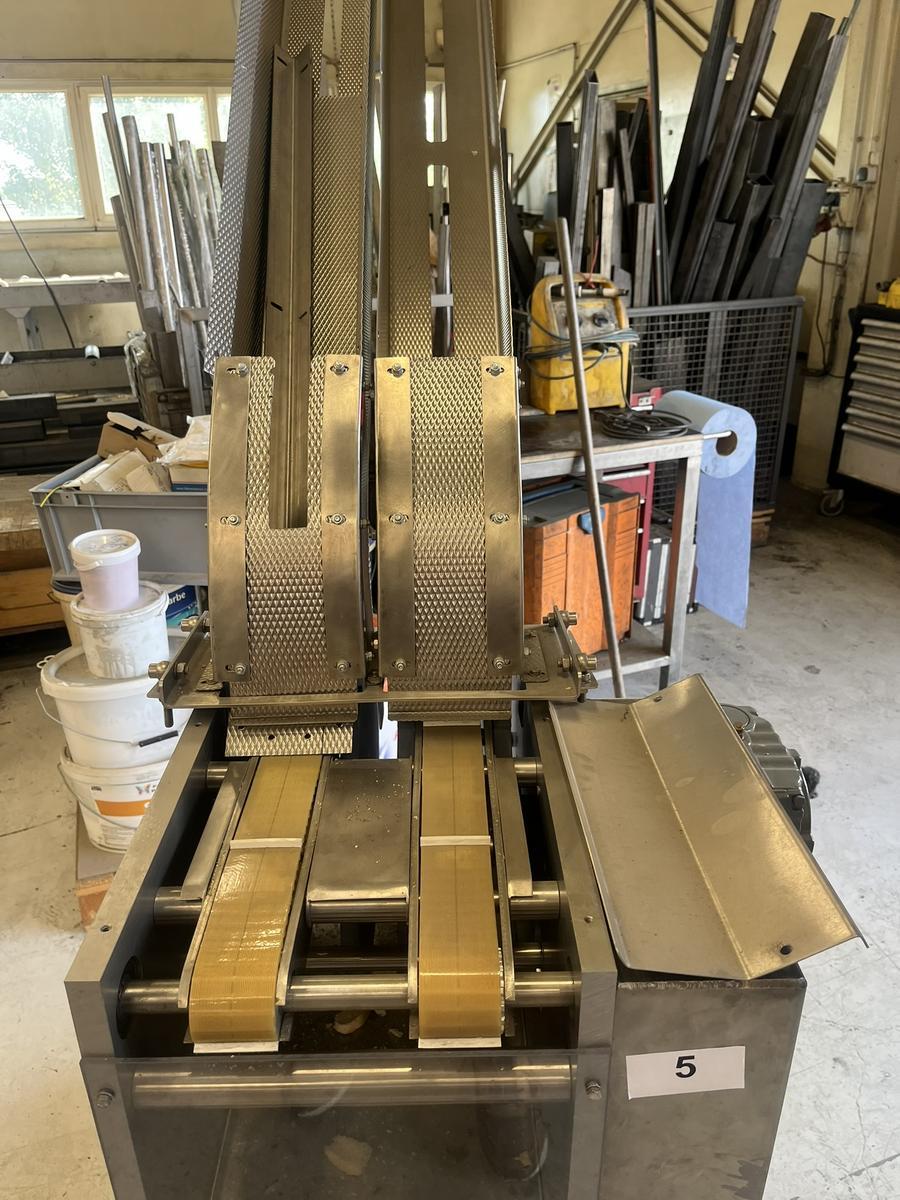 Brot-Entstapelmaschine z.B. Toastbrot